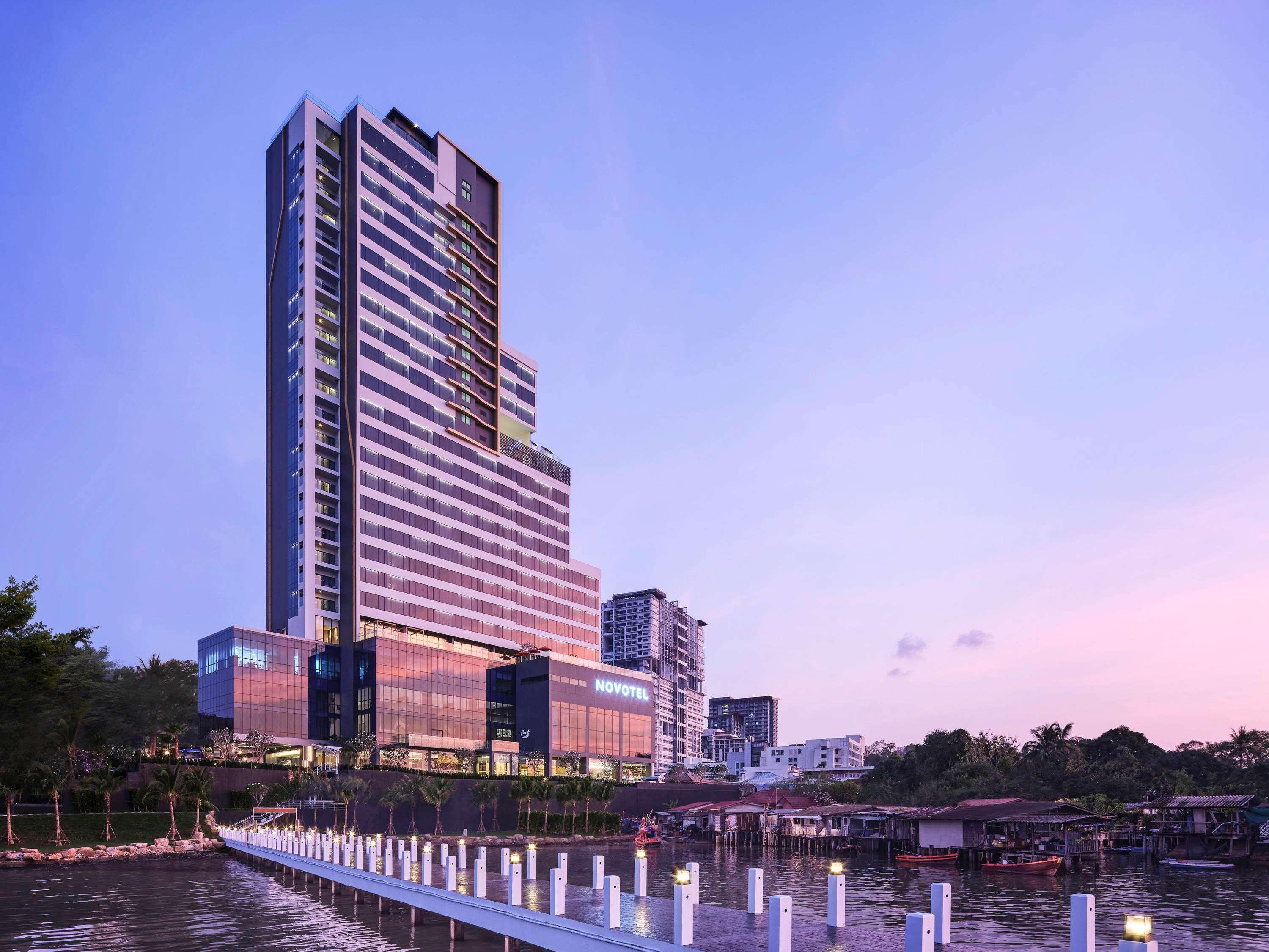 Novotel Marina Sriracha Si Racha Exterior foto